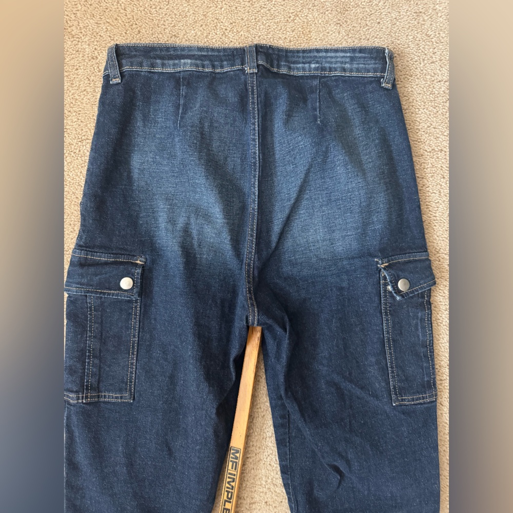 Forever 21 Cargo Jeans Dark Wash‎ Denim Straight Legside pockets 80’s y2k - Picture 7 of 11